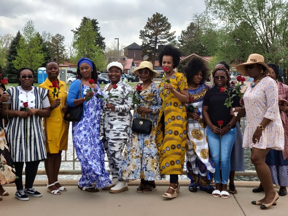 Célébration de la fête des mères avec les familles du club